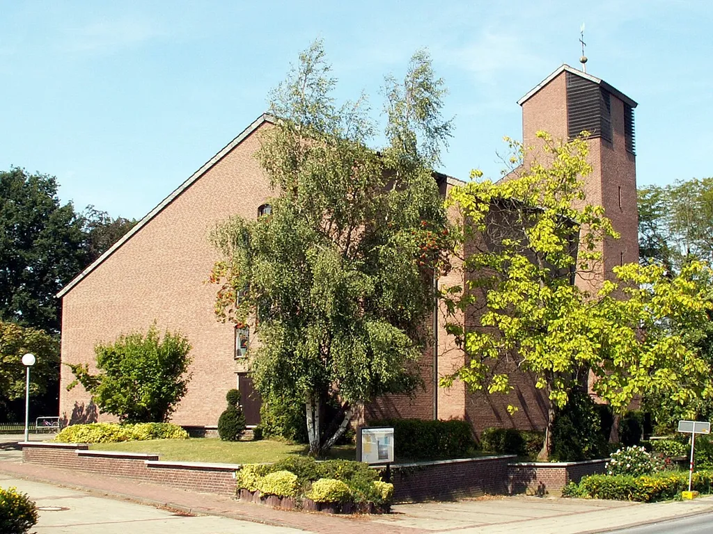 ev. Johanneskirche in Löhne, Stadtteil Gohfeld, Ortschaft Melbergen, Ansicht von Südosten