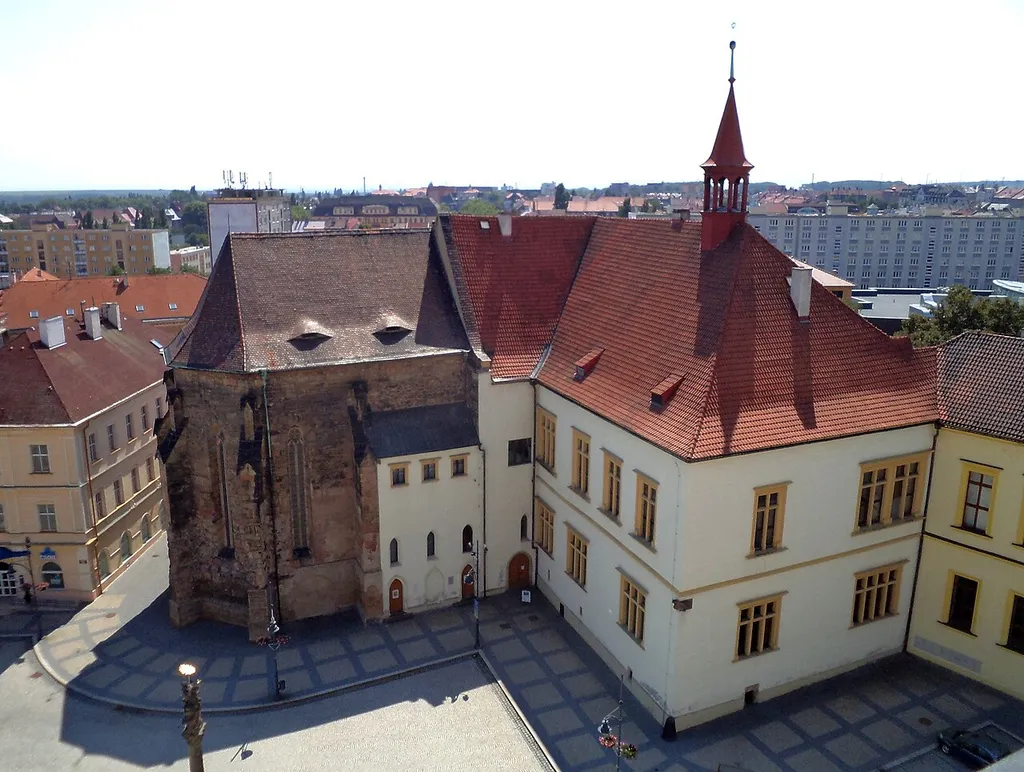 Chomutov - radnice a kostel sv. Kateřiny