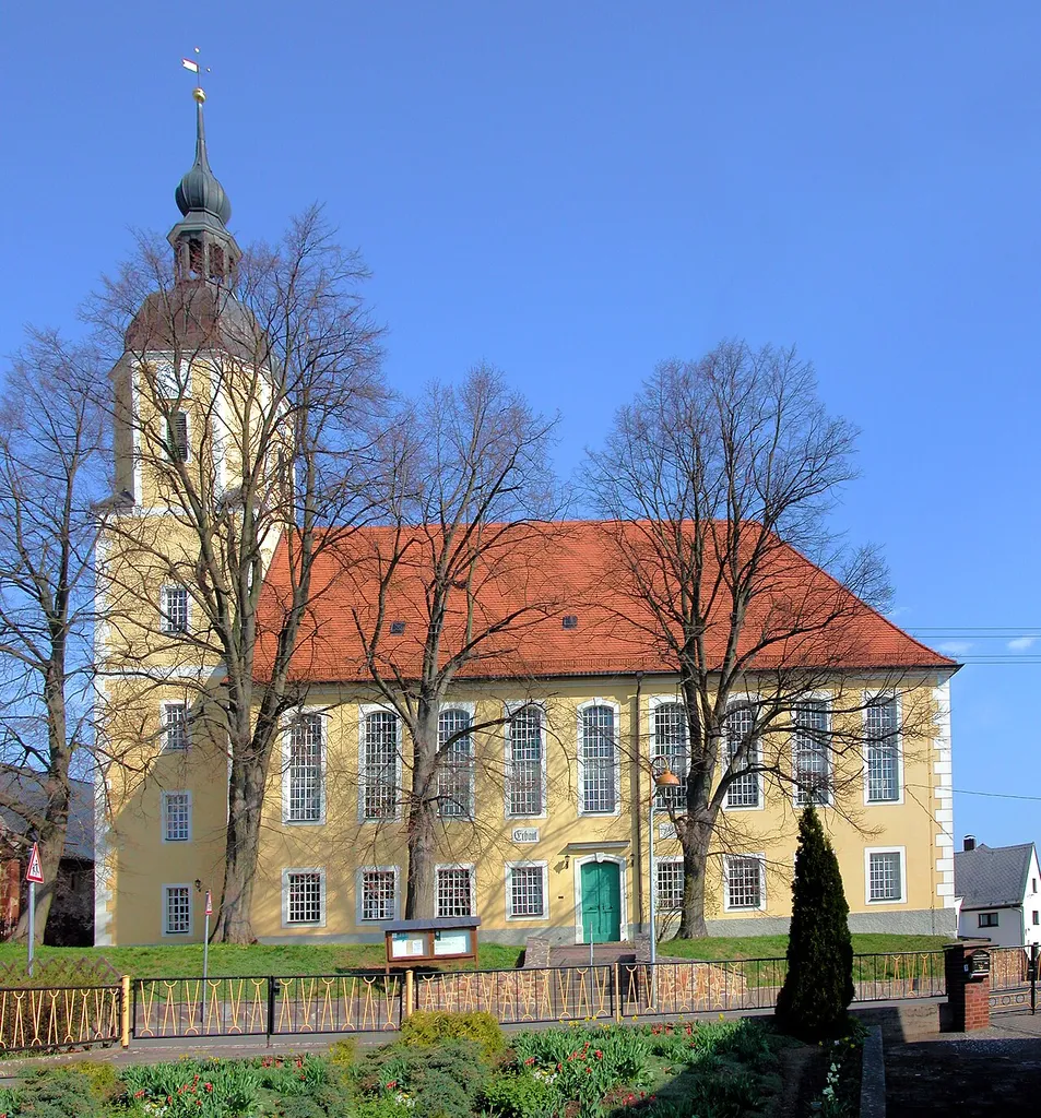 13.04.2010 04668 Zschoppach (Grimma), Kirchstraße 2 (GMP: 51.214388,12.885833): Evangelische Dorfkirche Zschoppach von Süden. Erbaut 1833, saniert fertig 2003. [DSCN40894-40895.TIF]20100413025MDR.JPG(c)Blobelt