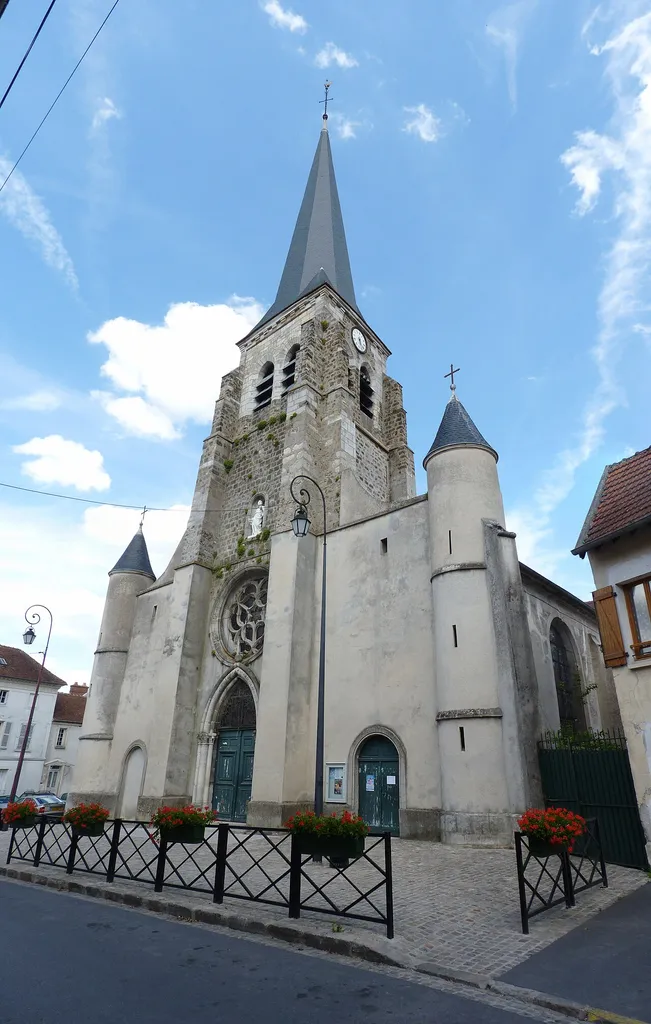 L'Église Saint-Pierre-et-Saint-Paul de Jouarre.
