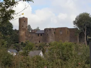 Reuland Castle