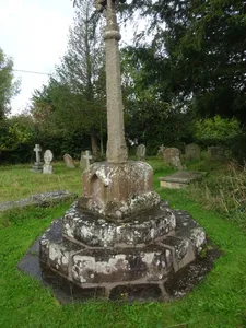 Churchyard cross in St Andrew's churchyard