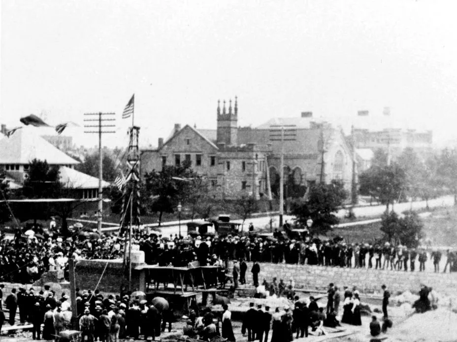 Hull Chapel in 1901 -- the mission chapel to the University of Chicago of the First Unitarian Church of Chicago.
