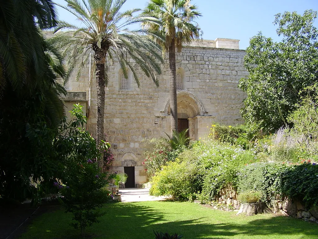 the crusader church in abu ghosh הכנסייה הצלבנית באבו גוש