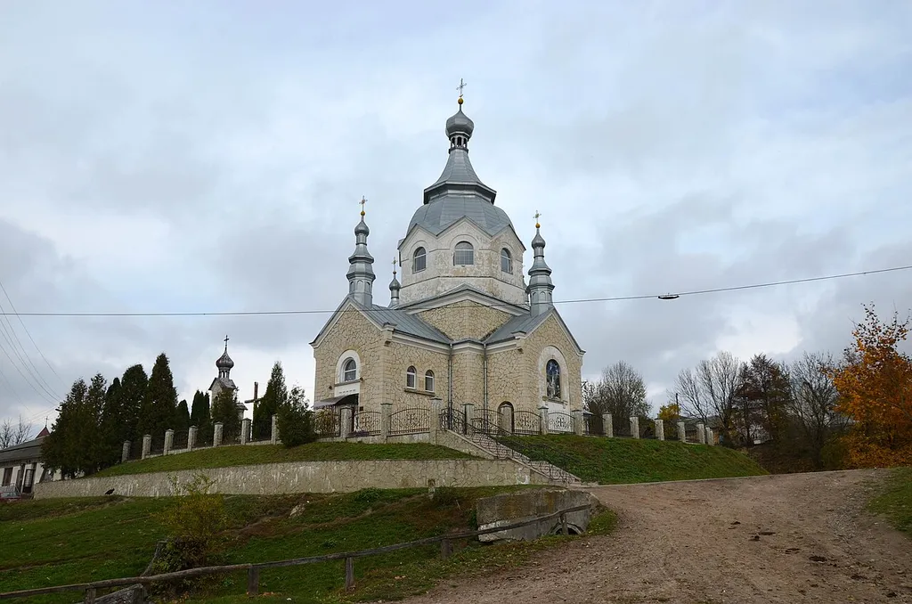 Церква Різдва Пресвятої Богородиці в селі Дунаїв Перемишлянського району Львівської області.
