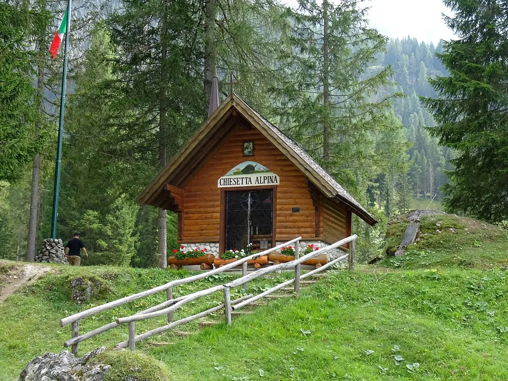 Alleghe (Veneto, Italy), Alpine church