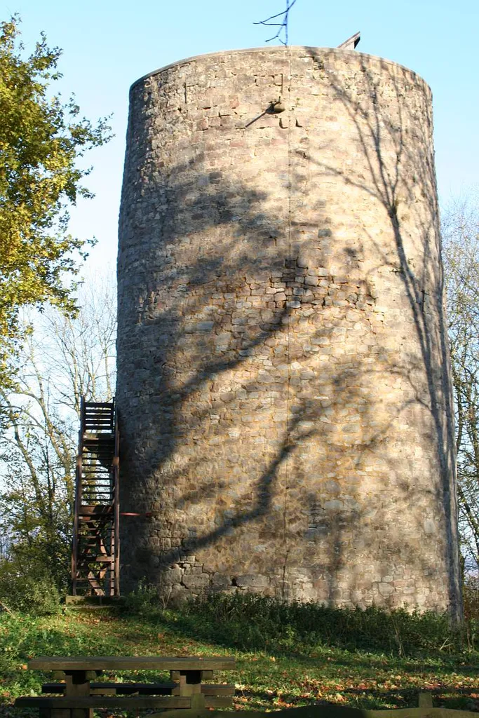 Burgruine Reichenbach 2006 in Hessisch Lichtenau - Reichenbach