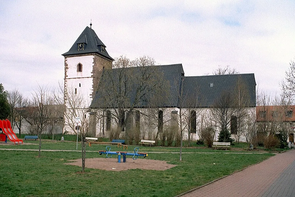 Brücken-Hackpfüffel, the village church in Brücken