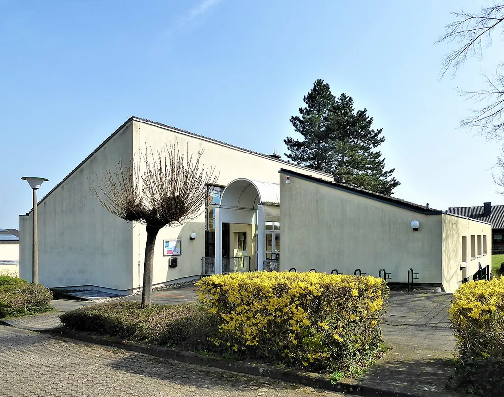 Kreuzkirche (Stommeln)