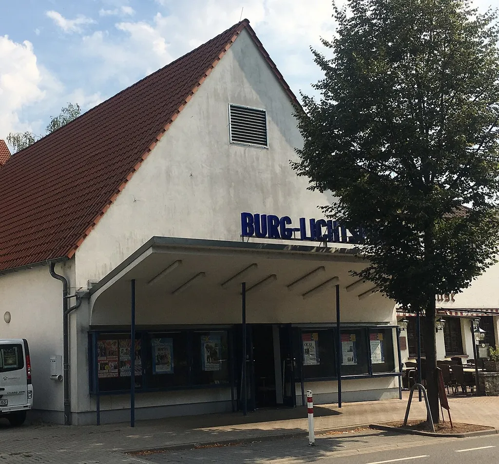 Burg Lichtspiele