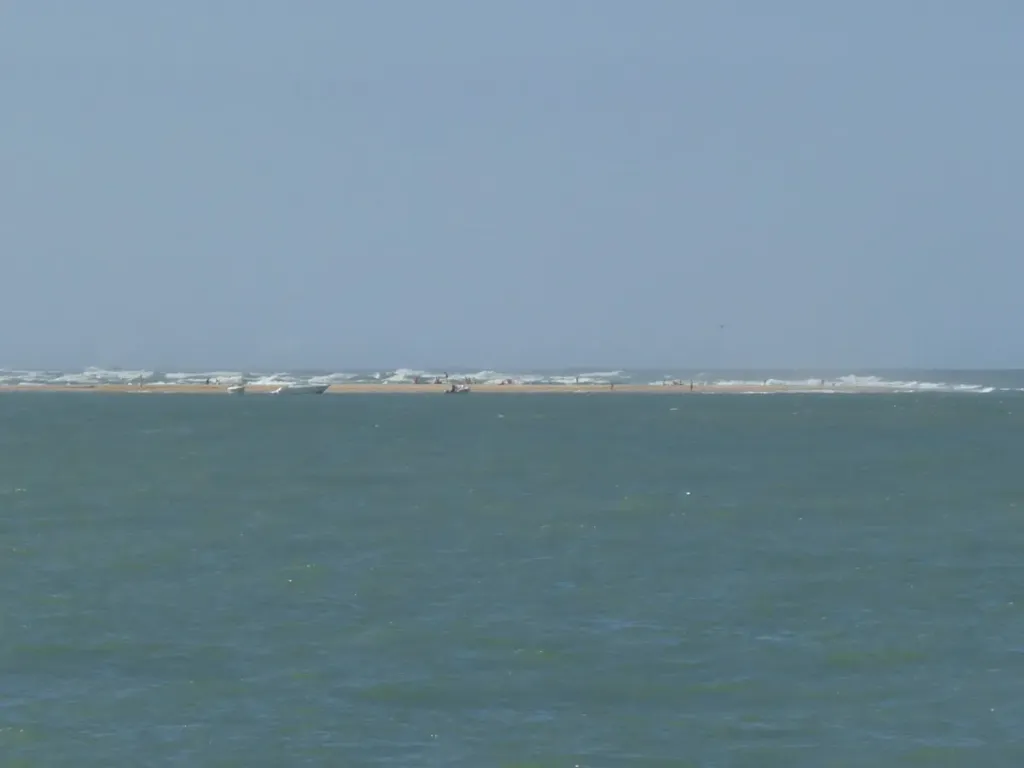 L'île sans nom de Cordouan vue depuis le phare, Le Verdon-sur-Mer, Gironde, France