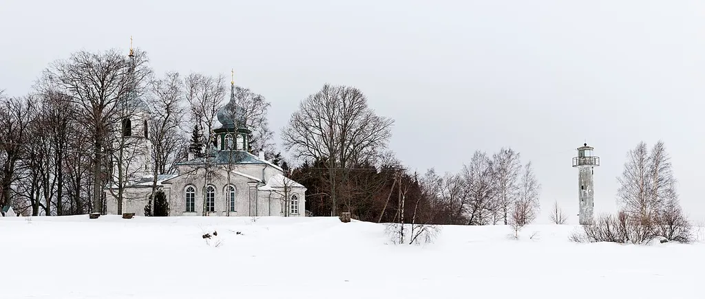 Nina küla Jumalaema Kaitsmise kirik.1827. Panoraam 6 kaadrist.