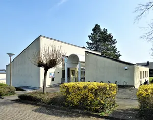 Holy Cross Church