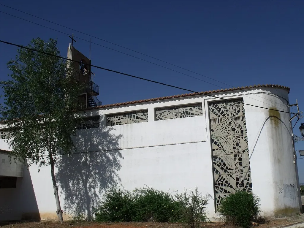 Cortichelles, Turís. Iglesia.