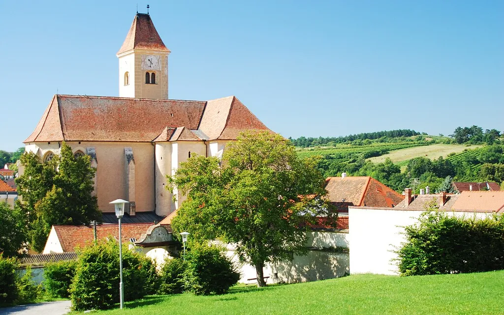 Die Heilig-Blut-Kirche in Pulkau in Niederösterreich