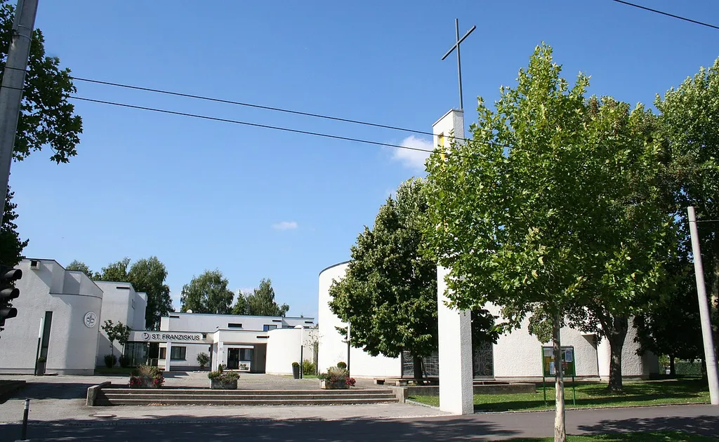Pfarrzentrum hl. Franziskus in Linz-Kleinmünchen