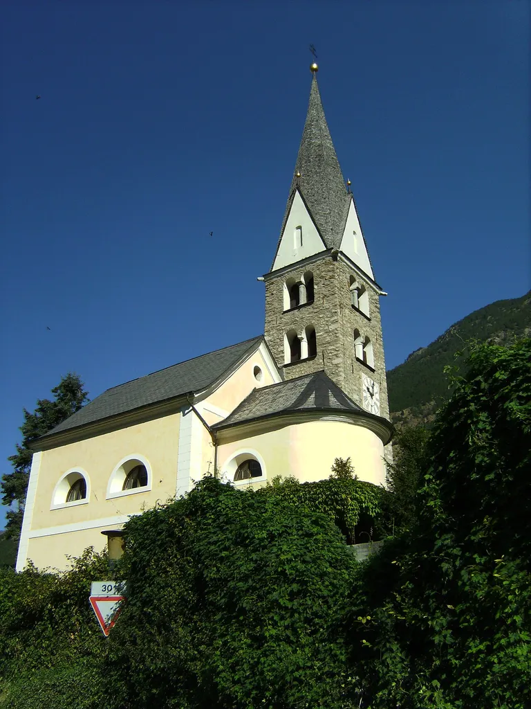 Church of Saint Nikolaus in Vetzan (South Tyrol)