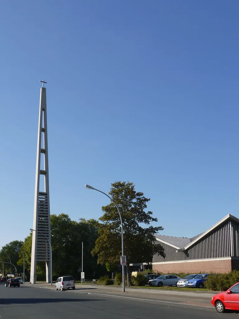 St.Paulus-Kirche (ev.) in Salzgitter-Lebenstedt