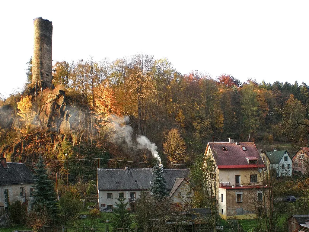Podhradí (Cheb District), Czech Republic and ruins of Castle Neuberg.