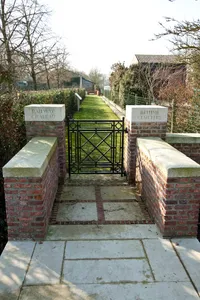 Railway Chateau Cemetery