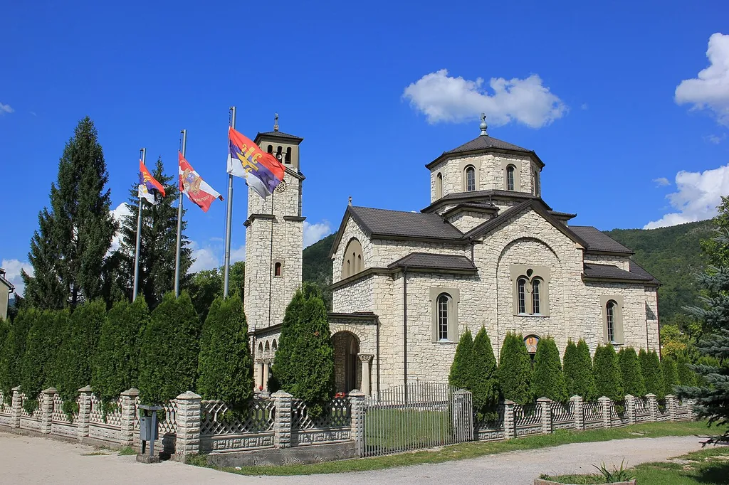 Serbisch-orthodoxe Kirche des Hlg. Sava in Drvar, BiH.