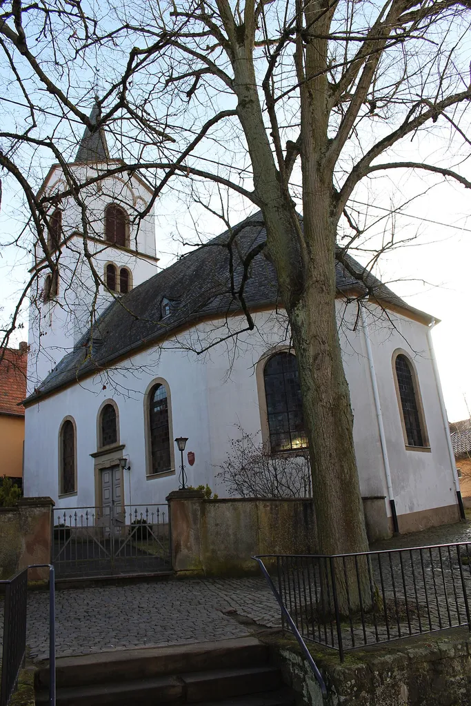 barocker Saalbau, bezeichnet 1751, Turm 1857 erhöht
