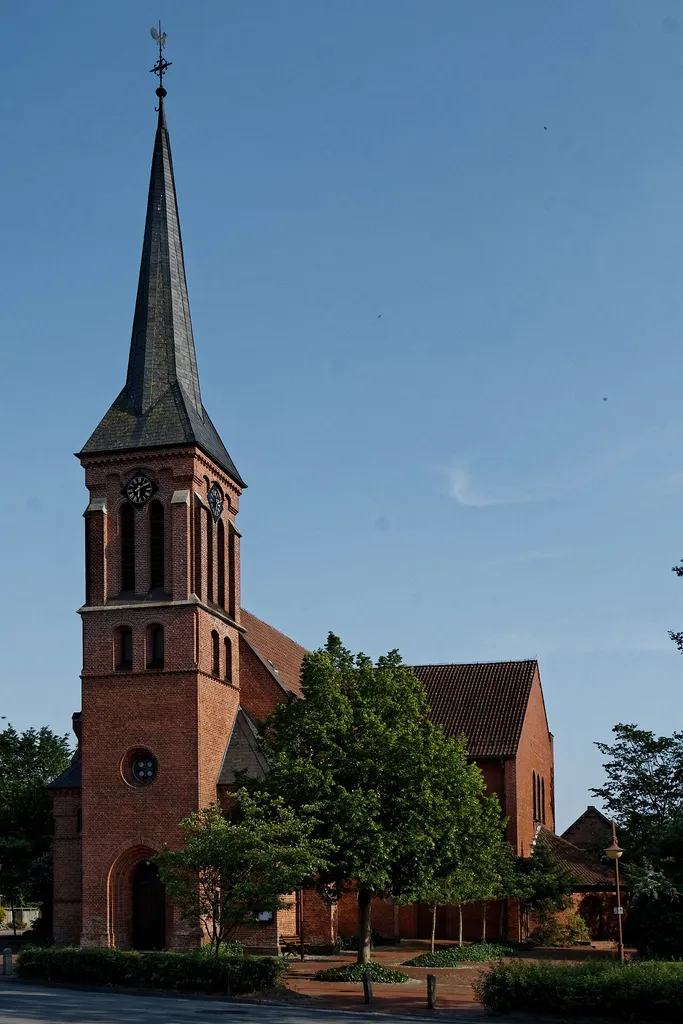 römisch-katholische Herz-Jesu-Kirche in Hemmelte, Gemeinde Lastrup, Landkreis Cloppenburg, Niedersachsen; unter Denkmalschutz