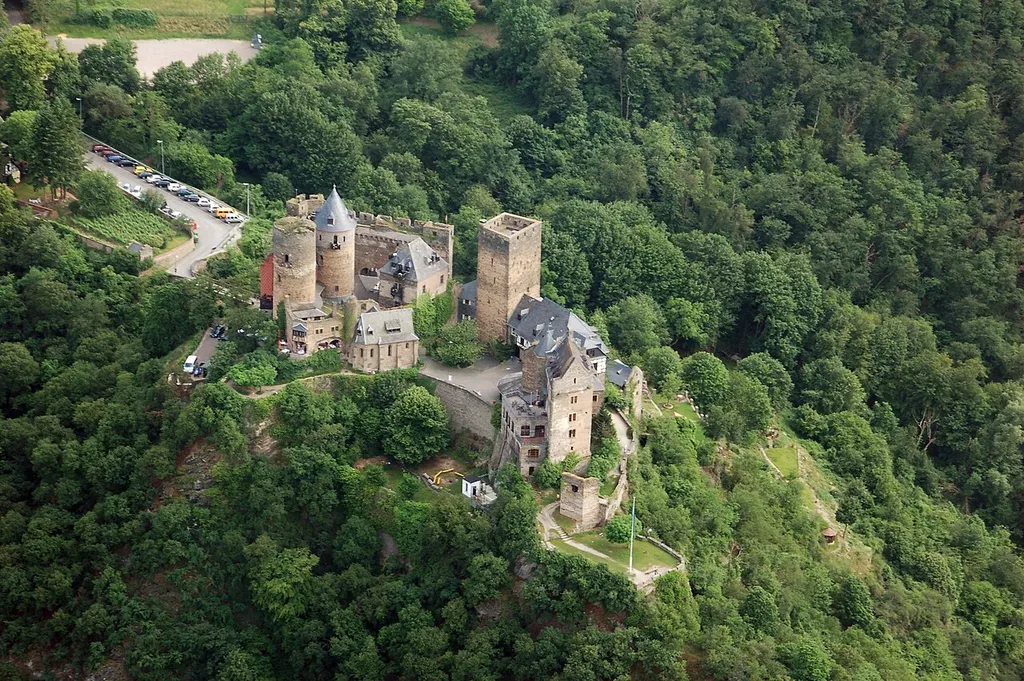 Aerial photograph of the Schönburg, Rhineland-Palatinate, Germany