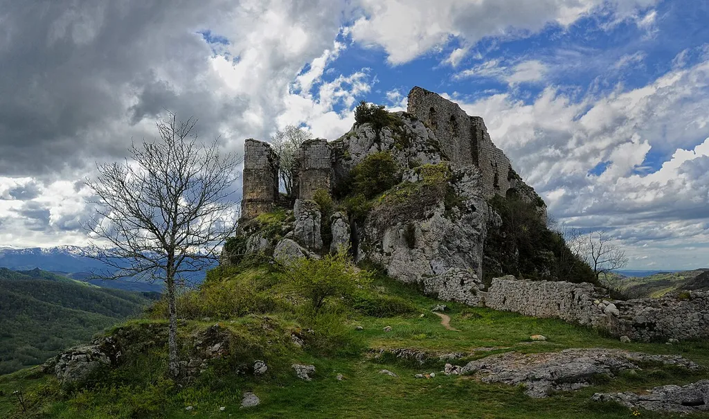 Le château de Roquefixade, Arriège, France
