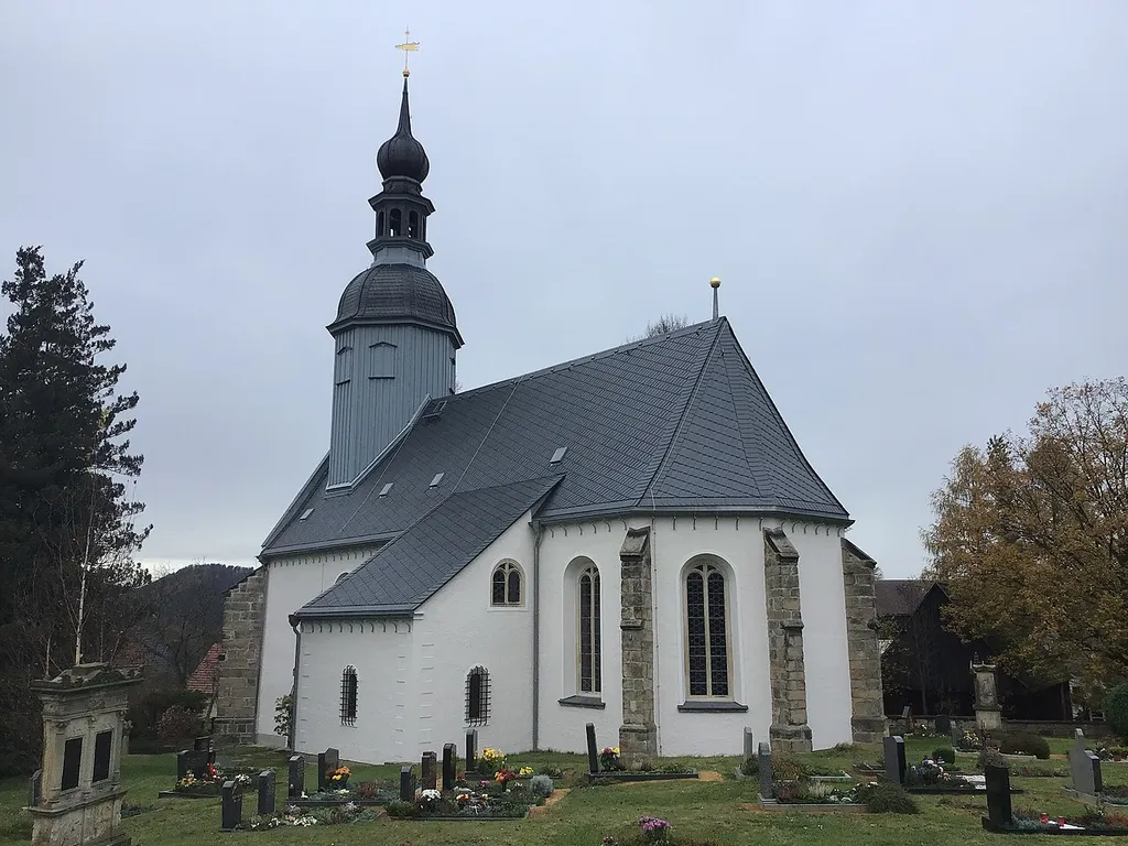 Vesnický kostel v Reinhardtsdorfu