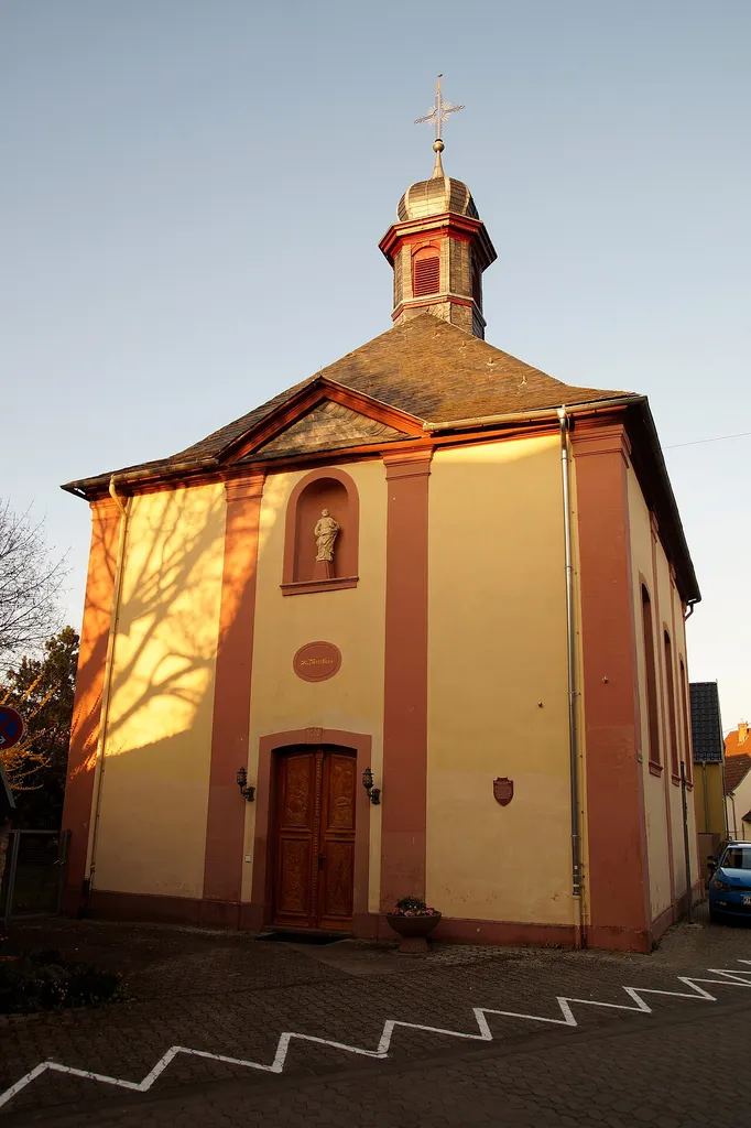 Catholic St. Matthew's Church Volxheim, west side with entry