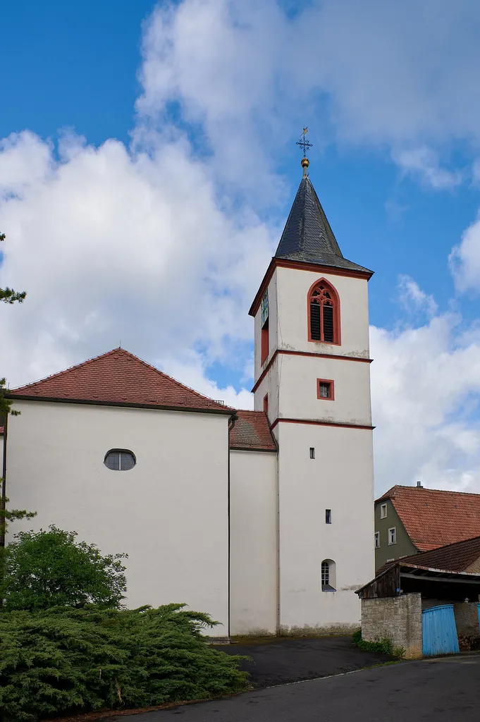 Geroldshausen: Moos, Kath. Filialkirche St. Nikolaus