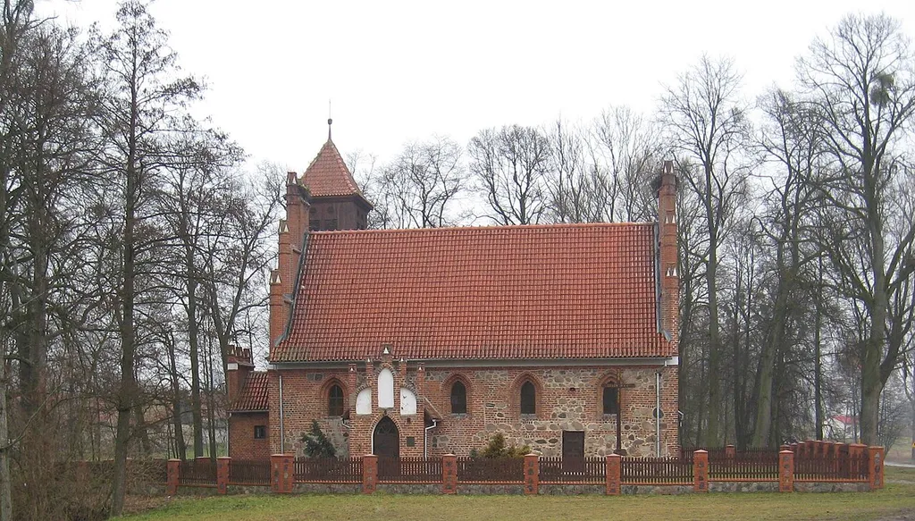 Cerkiew Zaśnięcia Najświętszej Maryi Panny w wsi Asuny w Polsce.