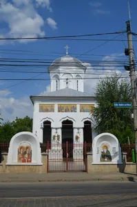 Church of the Archangels and Saint Anthony in Ploiești
