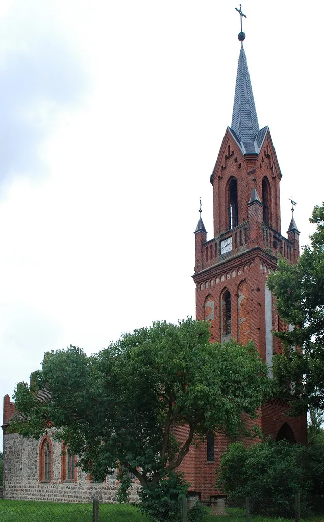 Kirche in Schönfeld