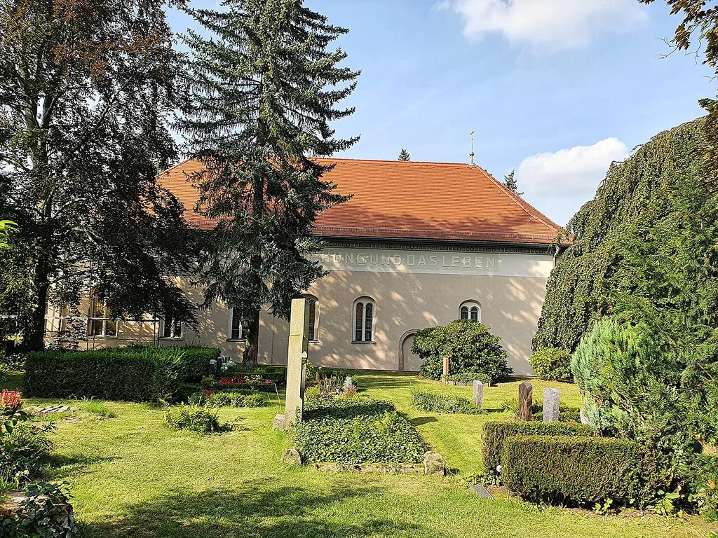 Kulturdenkmal Sachsen: Kirchlicher Friedhof Grimma - Begräbniskirche Zum Heiligen Kreuz
