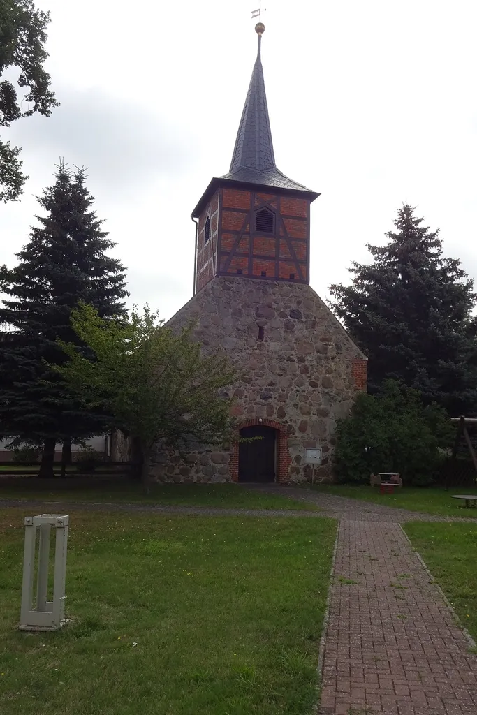 Siedentramm ist ein Ortsteil der Stadt Klötze im Altmarkkreis Salzwedel in Sachsen-Anhalt.