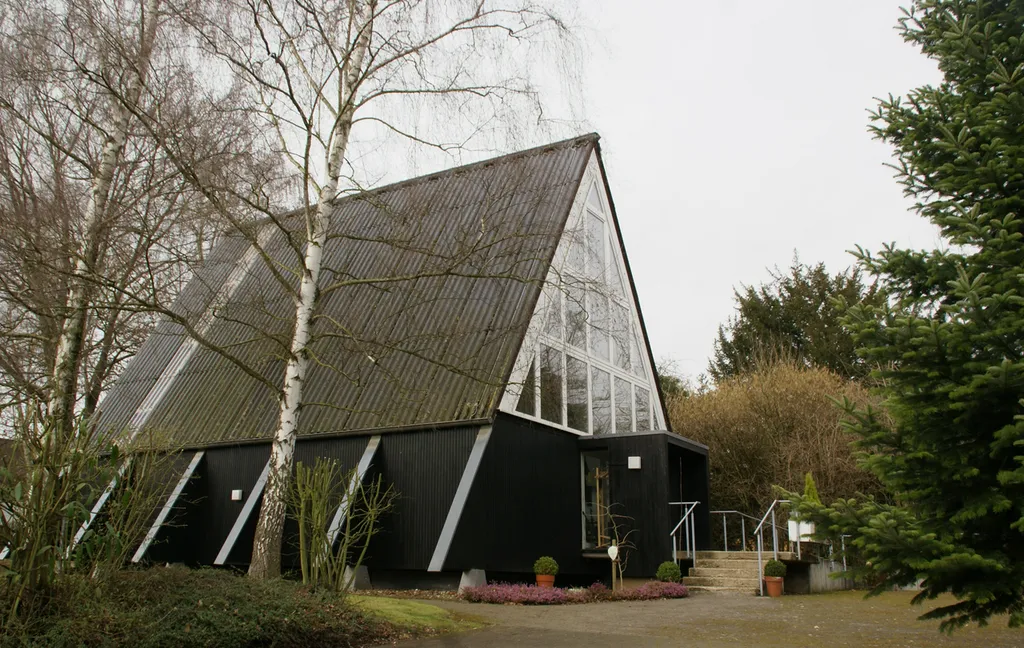 Protestant church in Stieldorf, Oelinghovener Straße