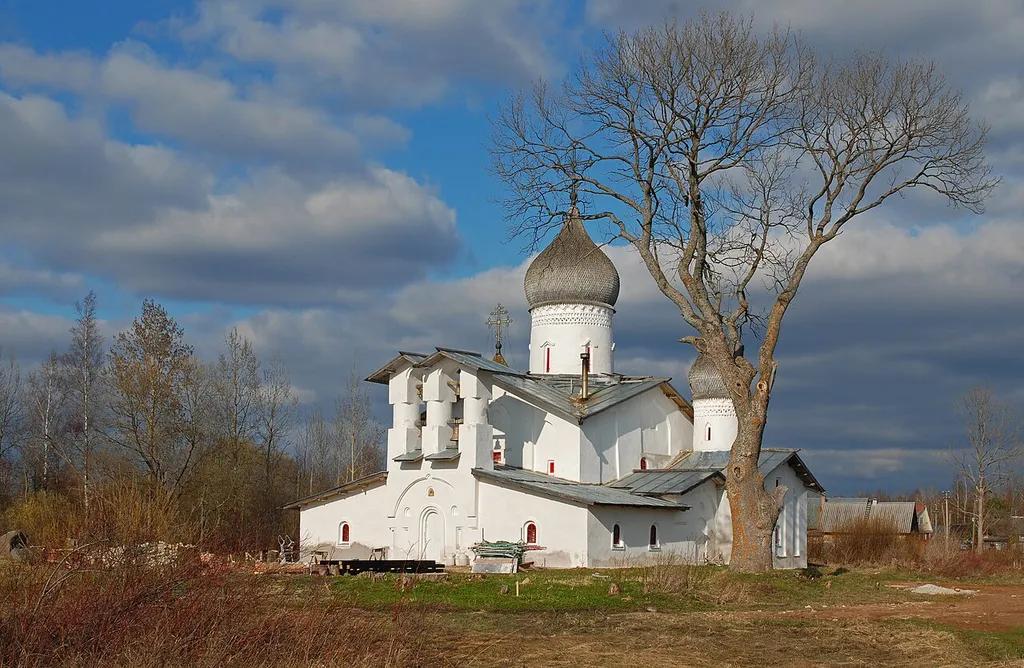 Церковь Троицы (Псковская область, Гдовский район, село Доможирка)