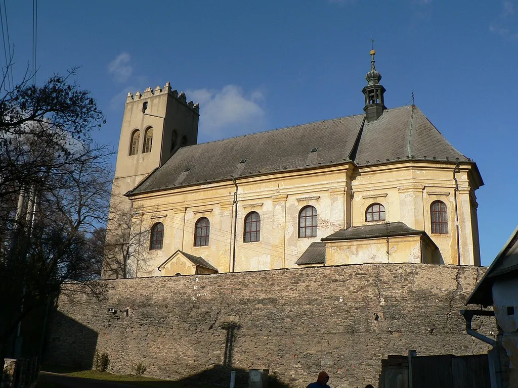 Kostel sv. Jiří v Nákle, okres Olomouc.