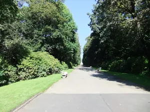 Tierparkgelände, ehem. Schlosspark Friedrichsfelde, Nordparterre, erste Lustgartenanlage Am Tierpark 39, 41