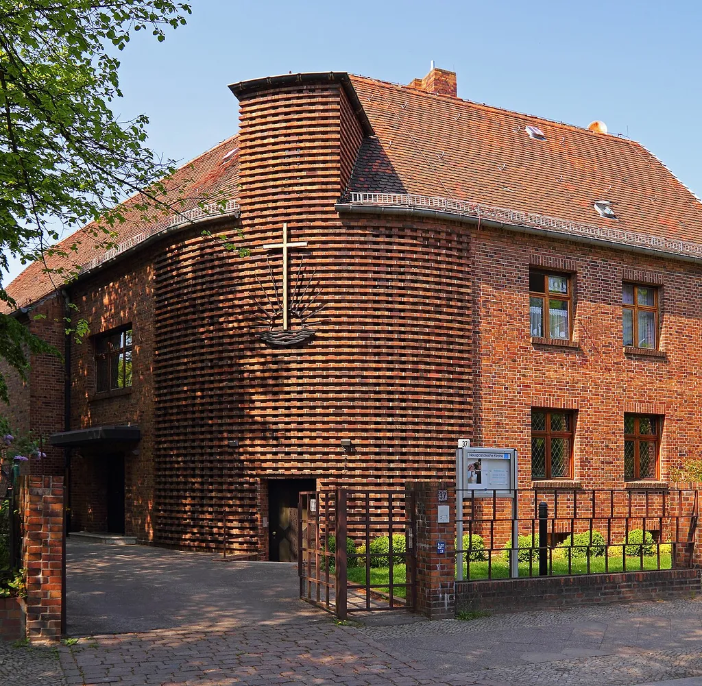 Berlin-Weißensee, Gartenstraße, New Apostolic church