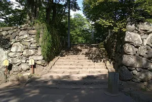 Komoro Castle