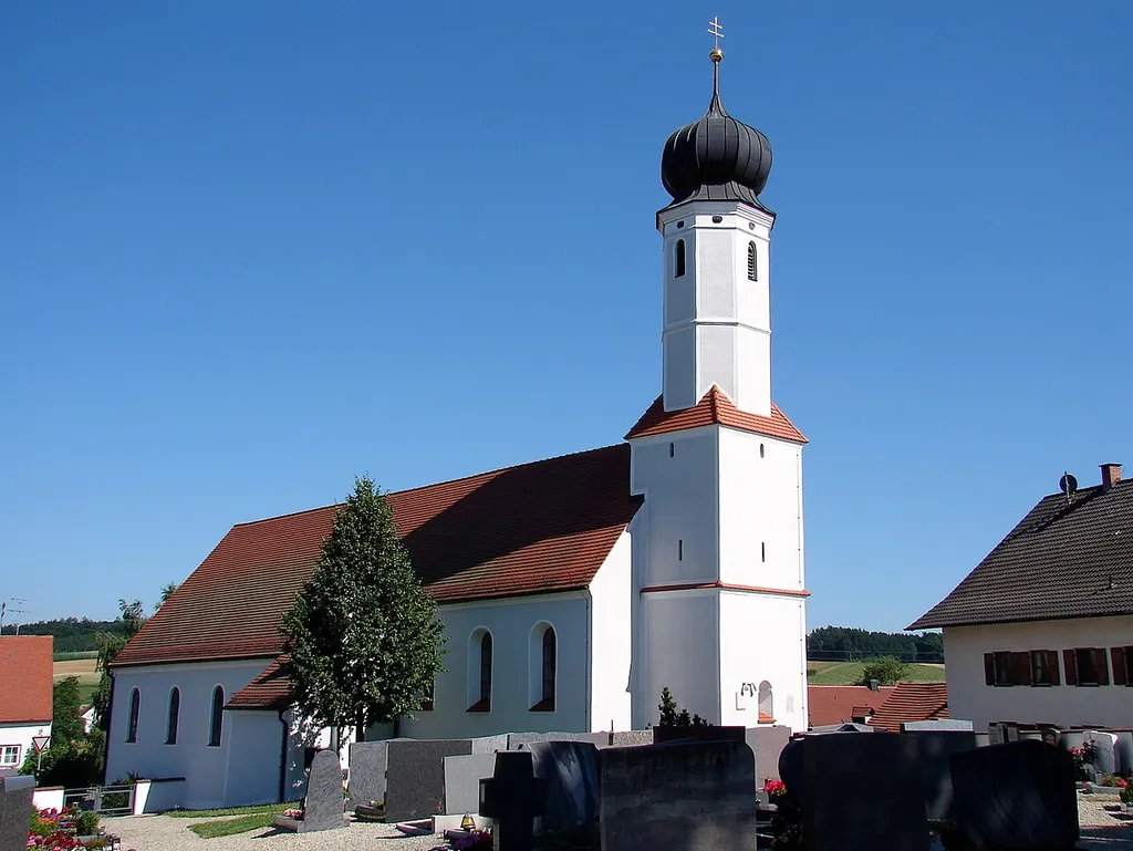 Katholische Kirche St. Johann Baptist und Evangelist