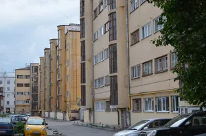 Sacco and Vancetti Street 21/5, Yekaterinburg