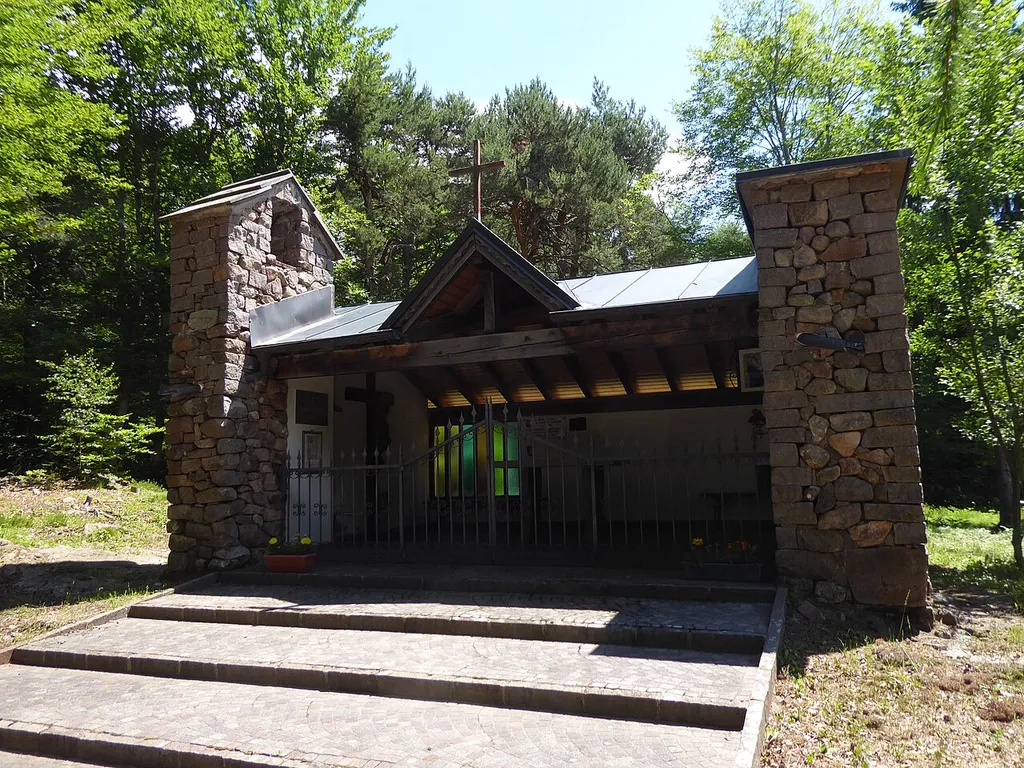 Maderlina (Cembra Lisignago, Trentino, Italy), Regina Pacis church