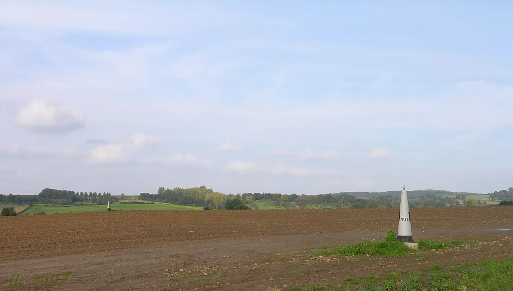 Belgium-Netherlands boundary stone no. 34