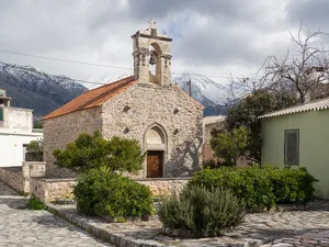 Church of Agios Georgios, Emparos