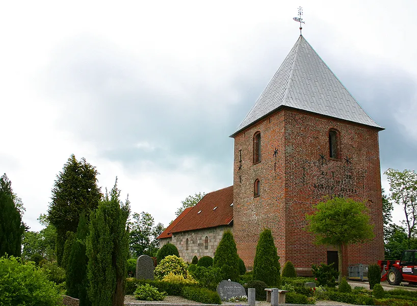 Houlbjerg Church