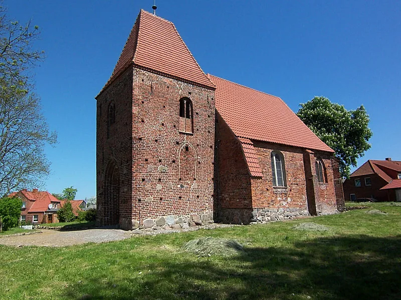 Kirche in Bössow, Landkreis Nordwestmecklenburg